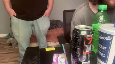 Royalty13m online show from September 22, 4:42 pm