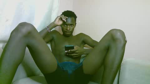 royalty254 online show from March 25, 9:15 am