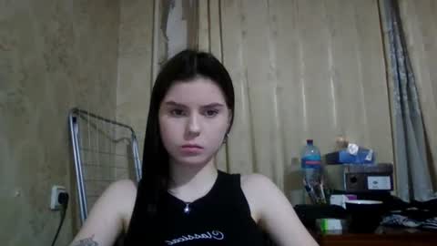 Snapshot of royalvelour chatting on June 10, 7:57 pm royalvelour online show from June 10, 7:57 pm
