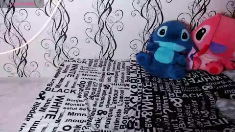 angela online show from November 8, 1:55 pm