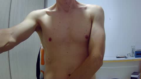 Roy online show from January 15, 1:54 am