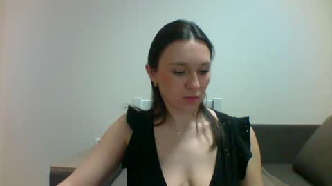 Roza05x online show from March 17, 12:41 pm