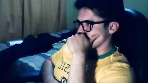 rpaulo25 online show from September 24, 4:05 am