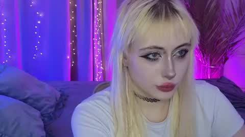 Snapshot of rraffaellka chatting on June 28, 9:32 pm Rraffaellka online show from June 28, 9:32 pm