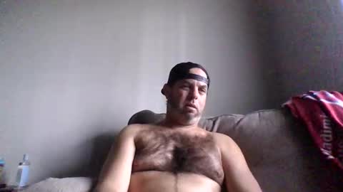 rubbingoneout714 online show from January 10, 9:42 pm