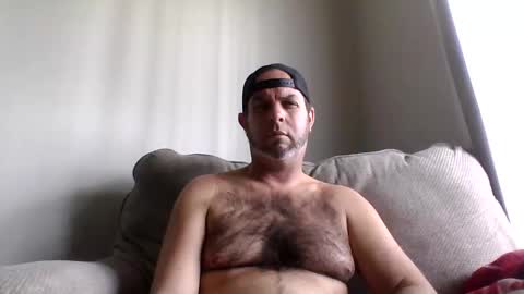 rubbingoneout714 online show from January 18, 7:37 pm