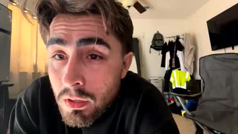 rubenzaragosa09 online show from May 27, 11:46 pm