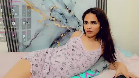 Rubi i love online show from May 11, 2:45 pm
