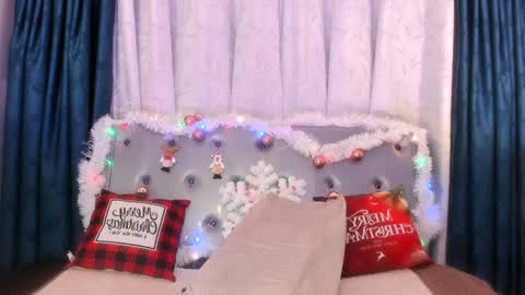 Snapshot of rubi_channel chatting on December 10, 11:51 pm Channel online show from December 10, 11:51 pm