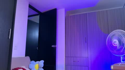 Snapshot of rubi_star chatting on March 4, 12:50 am Rubi online show from March 4, 12:50 am