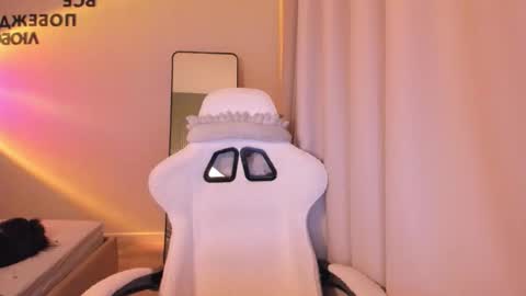 ruby      online show from February 24, 4:10 am