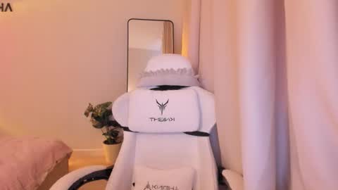 ruby      online show from March 21, 4:06 am