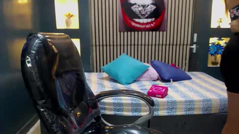 Ruby Jimenez online show from February 12, 2:06 am