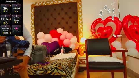 Snapshot of rubybonnet_ chatting on February 11, 11:10 am Ruby bonnet online show from February 11, 11:10 am