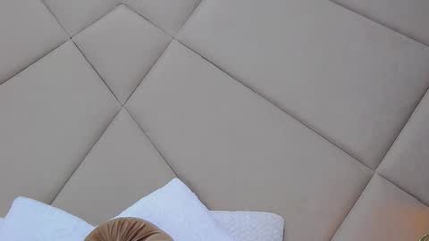 Snapshot of rubyluxee chatting on January 8, 9:00 am Ruby Luxe online show from January 8, 9:00 am