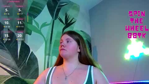 Snapshot of rubyvalen chatting on November 18, 1:11 am Ruby online show from November 18, 1:11 am