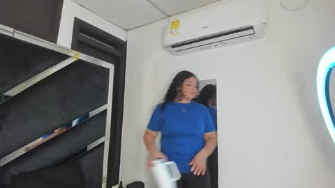 rubyxht online show from December 4, 12:36 pm