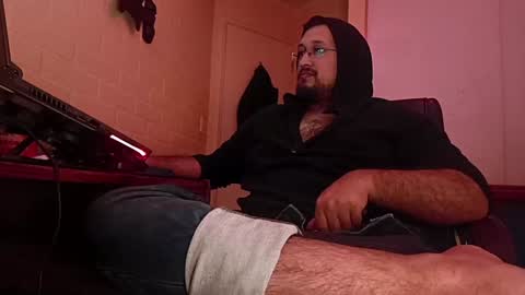 Snapshot of ruck_31 chatting on December 3, 2:47 am Ruck online show from December 3, 2:47 am