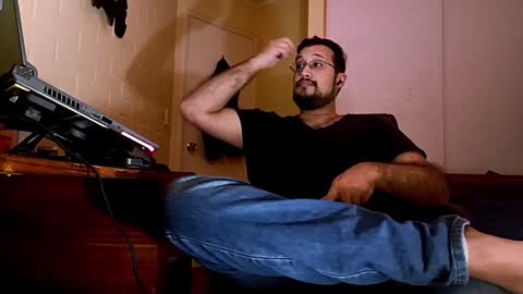 Snapshot of ruck_31 chatting on December 31, 3:23 am Ruck online show from December 31, 3:23 am