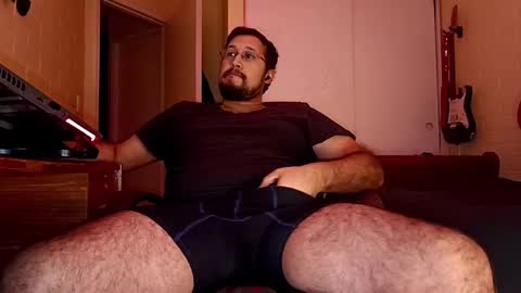 Snapshot of ruck_31 chatting on February 21, 3:45 am Ruck online show from February 21, 3:45 am