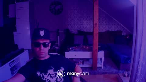 Snapshot of rudeboyyy91 chatting on December 28, 9:09 am rudeboyyy91 online show from December 28, 9:09 am