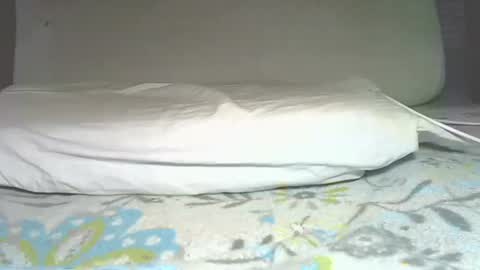 rudisuzzy 1 online show from March 8, 12:09 pm