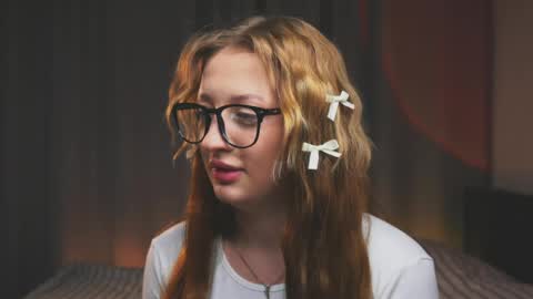 Mila online show from March 30, 5:14 pm