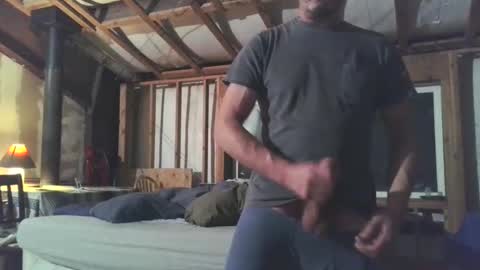 ruggeddude69 online show from February 8, 5:44 am