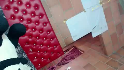 rumina_big_dick_1 online show from May 18, 7:20 pm