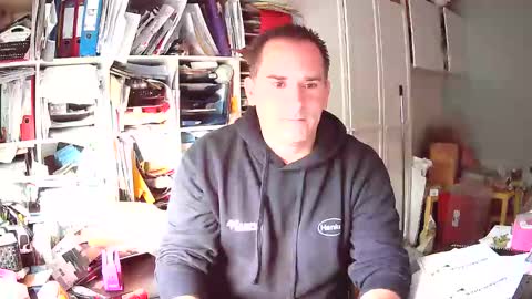 Snapshot of runner1978 chatting on November 20, 7:41 am runner1978 online show from November 20, 7:41 am