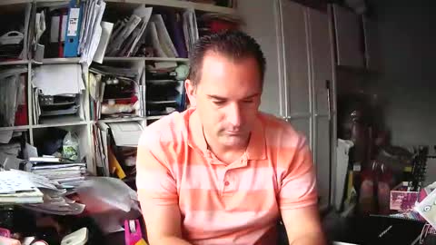 Snapshot of runner1978 chatting on November 28, 9:56 am runner1978 online show from November 28, 9:56 am