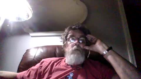 Snapshot of runningaround60 chatting on September 26, 1:20 am runningaround60 online show from September 26, 1:20 am