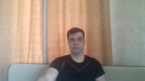 rusqadisx online show from May 6, 7:02 am