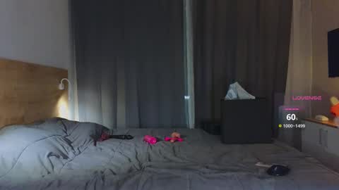 Snapshot of russian_sexy_girl5 chatting on February 28, 12:32 am Mary online show from February 28, 12:32 am