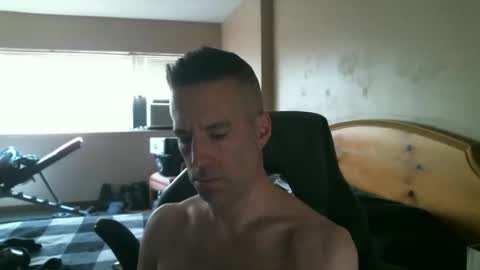 Snapshot of rustic_cuse_777 chatting on October 29, 3:47 pm rustic_cuse_777 online show from October 29, 3:47 pm