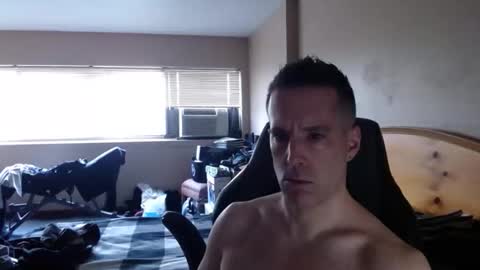 rustic_cuse_777 online show from March 28, 7:02 pm