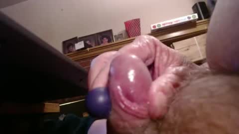 rusty2222991367 online show from December 4, 8:40 pm