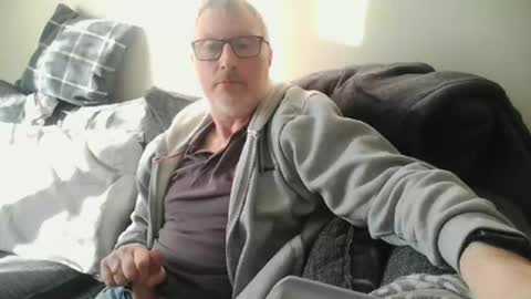 Snapshot of rusty69x chatting on January 3, 11:46 am rusty69x online show from January 3, 11:46 am