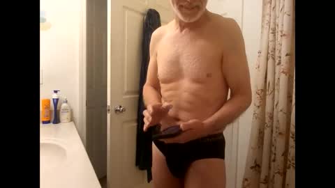 Snapshot of rustyx22 chatting on February 9, 7:30 pm Rusty online show from February 9, 7:30 pm