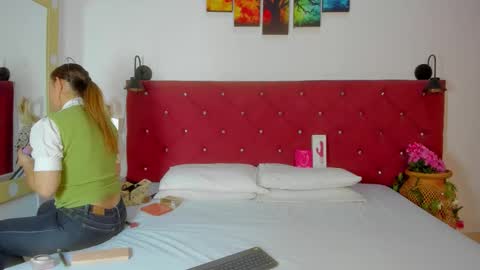 Ruth online show from March 7, 12:24 pm