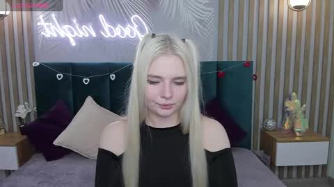 ruthbryant online show from September 12, 8:36 am