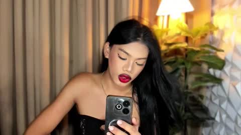 ruthlesshugecockforu online show from September 18, 7:10 am