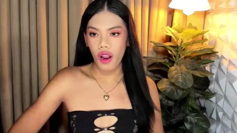 ruthlesshugecockforu online show from September 19, 9:43 am