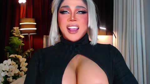 Snapshot of ruthlessmistressx chatting on December 27, 11:10 pm Samantha online show from December 27, 11:10 pm