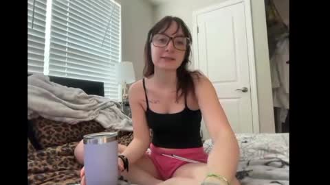 Rosieruth online show from March 30, 4:19 pm