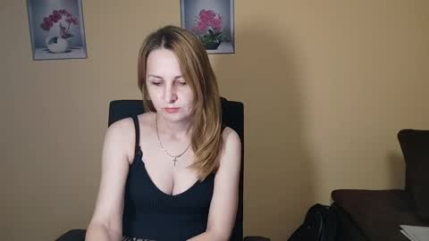 Ruth online show from June 8, 5:13 pm