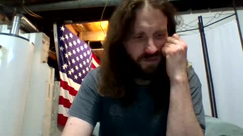 rwb1982 online show from February 22, 6:30 pm