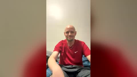 ry_guy2222 online show from May 31, 9:38 am