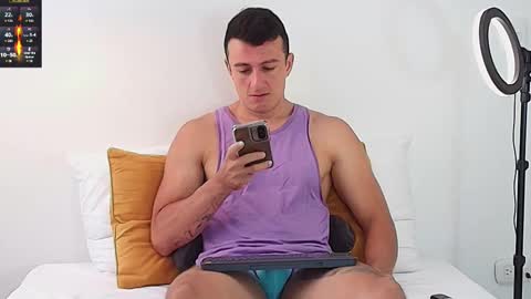 Sr Coast online show from November 9, 1:09 pm