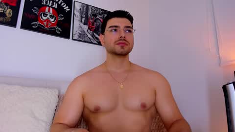 Snapshot of ryan_cooper_1 chatting on November 25, 1:49 am Ryan online show from November 25, 1:49 am